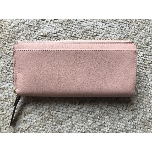 Original, authentic Kate Spade purse. BNWT Lovely pink colour with bow detail. - Picture 5 of 5